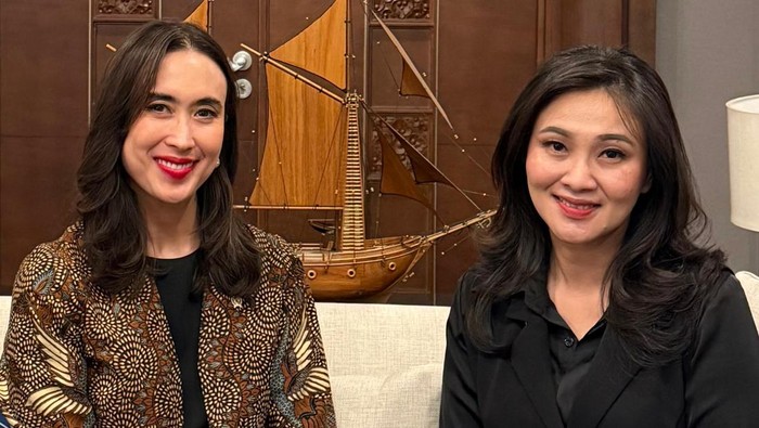 Sherly Tjoanda Kenalkan Potensi Wisata Maluku Utara ke Menpar Widiyanti